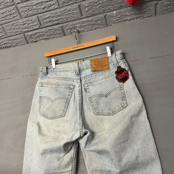Levi's 550 Relaxed Fit Jeans Light Wash Harley Davidson Patch Made in USA 32x30 - Picture 1 of 7